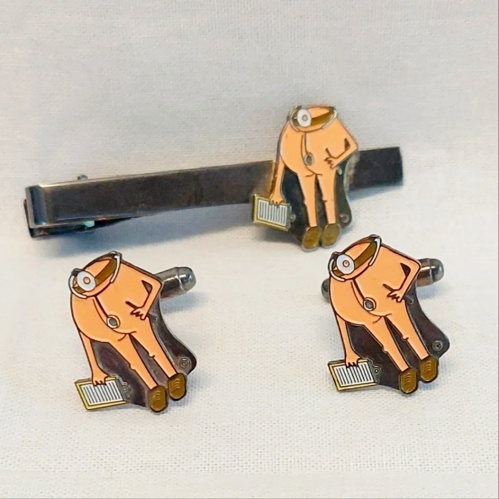 Handmade By Logo Jewelry Two Cufflinks & One Tie Holder Clip Pre-Owned